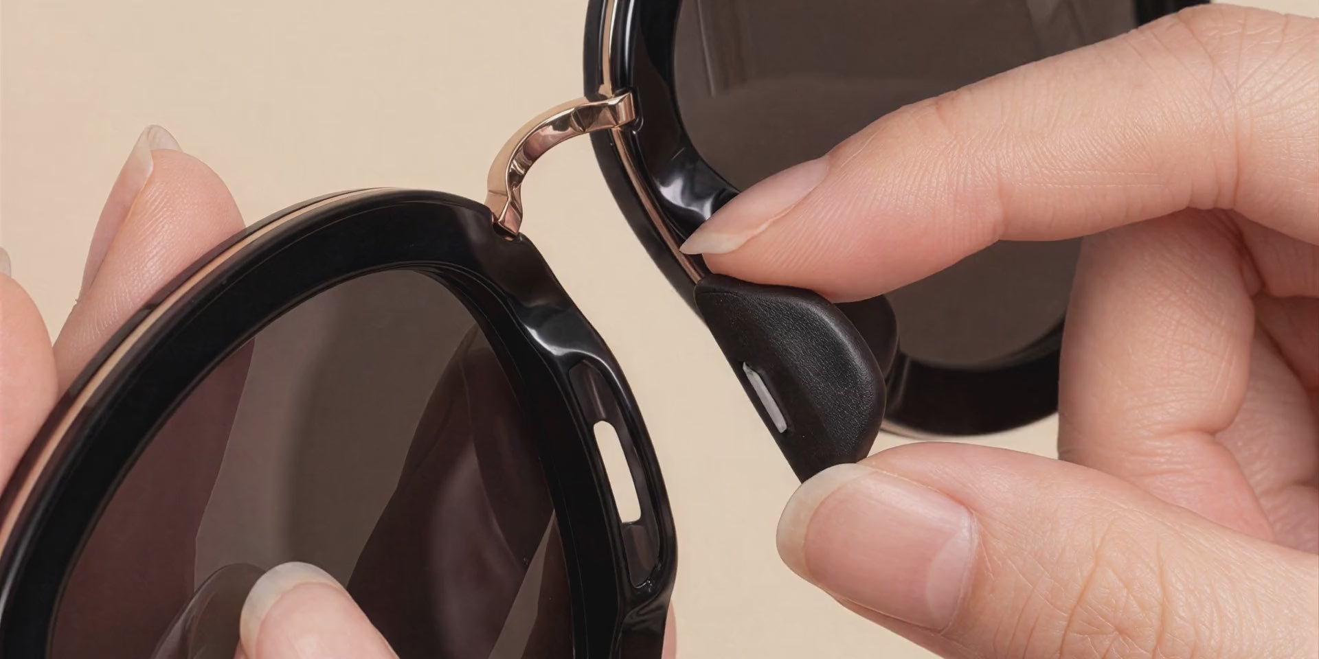 Sweet Pain interchangeable nose pads magnetic attachment — close-up demonstration of click-in fit system